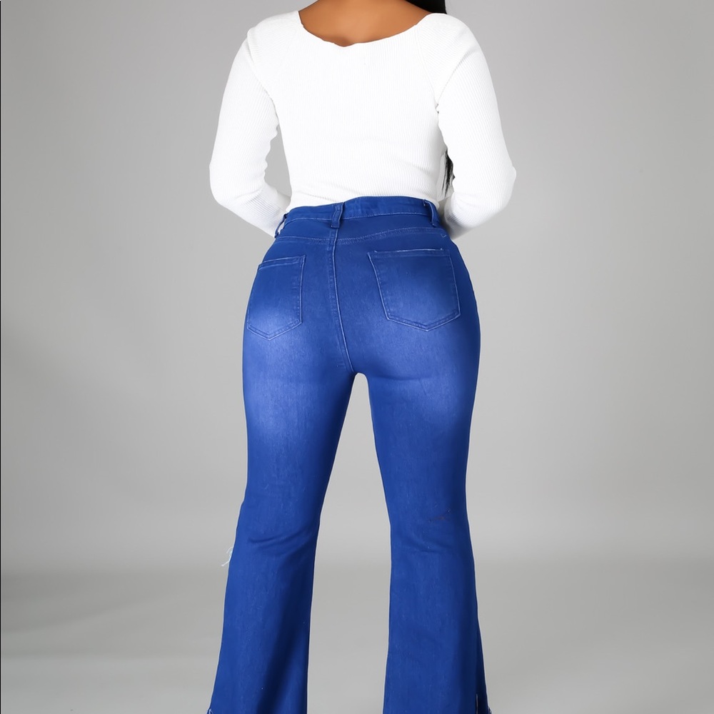 Distressed Denim - Picture 2 of 4